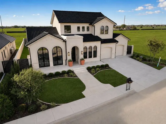 Photo 3 — 2516 Highbury Drive, Norman, OK 73072
