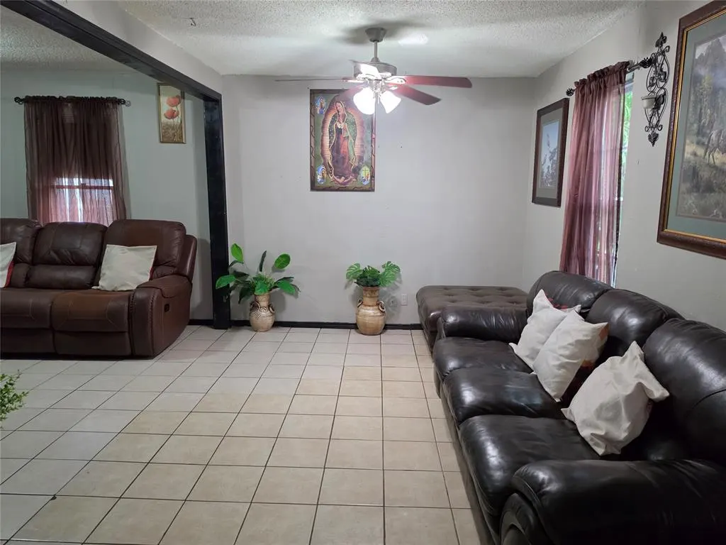 Photo 7 — 3801 SW 40th Street, Oklahoma City, OK 73119