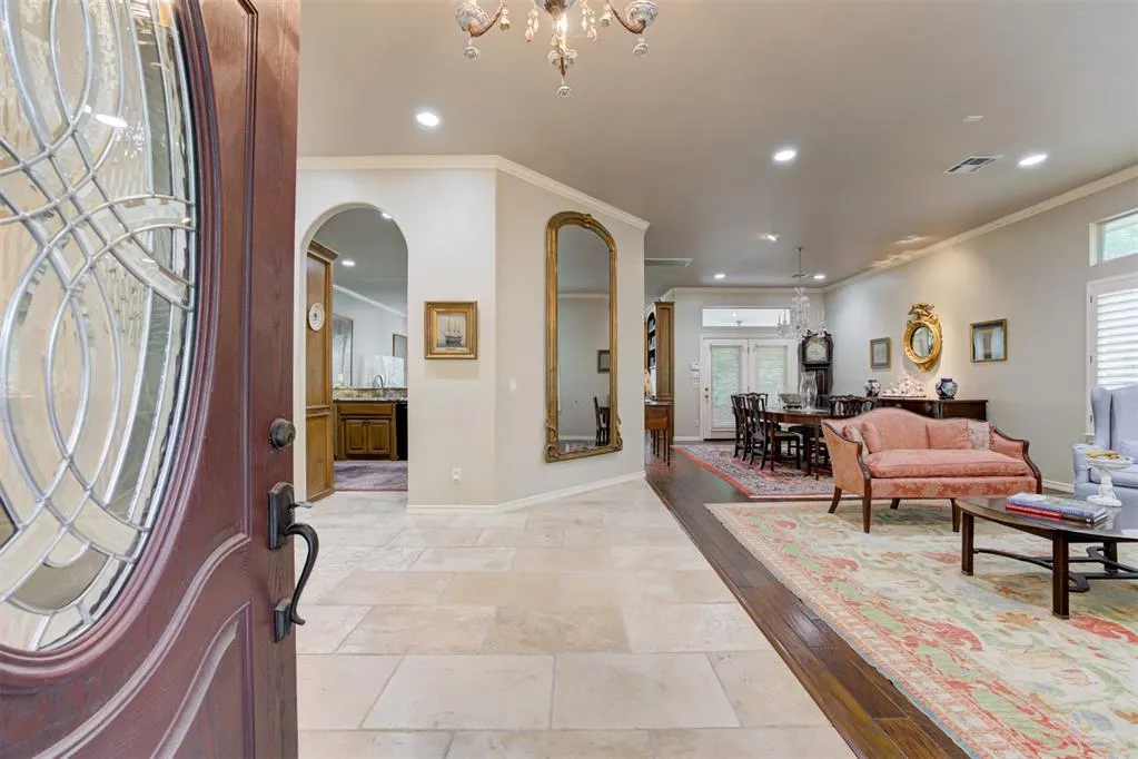 Photo 4 — 3809 Woodshadow Road, Edmond, OK 73003