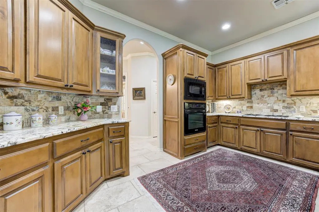 Photo 16 — 3809 Woodshadow Road, Edmond, OK 73003