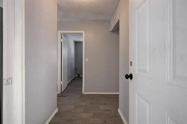 Photo 7 — 245 NW 80th Corner, Oklahoma City, OK 73114