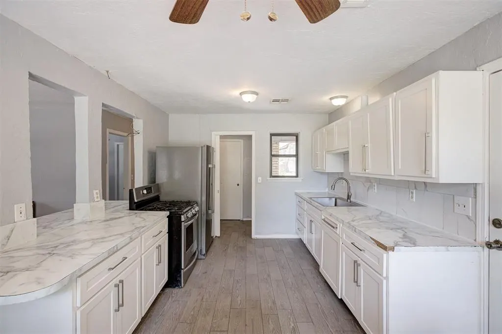 Photo 18 — 245 NW 80th Corner, Oklahoma City, OK 73114