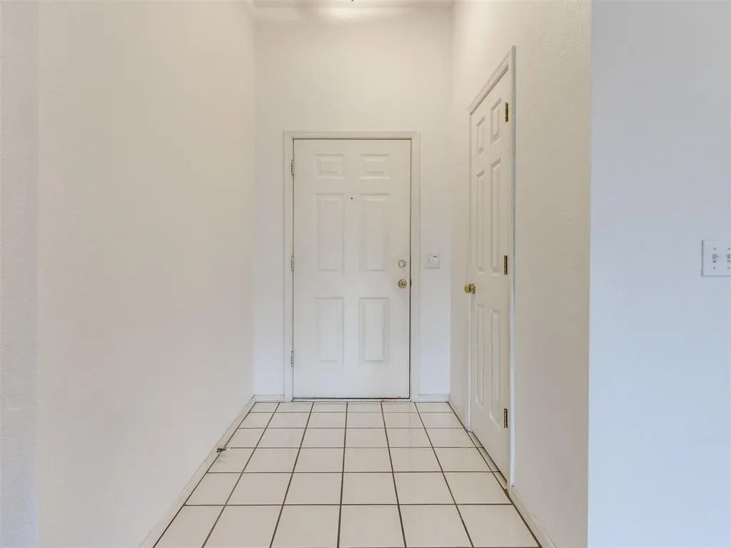 Photo 6 — Address unavailable, Edmond, OK 73003