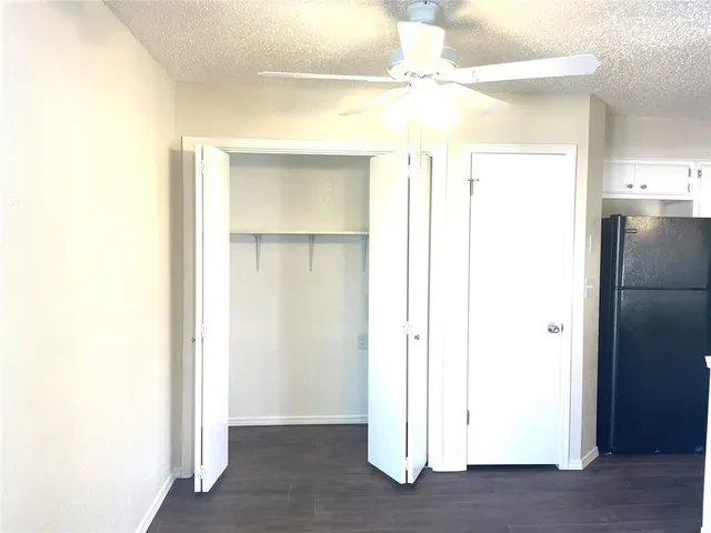 Photo 5 — 1407 Glen Oaks Court 2, Norman, OK 73071