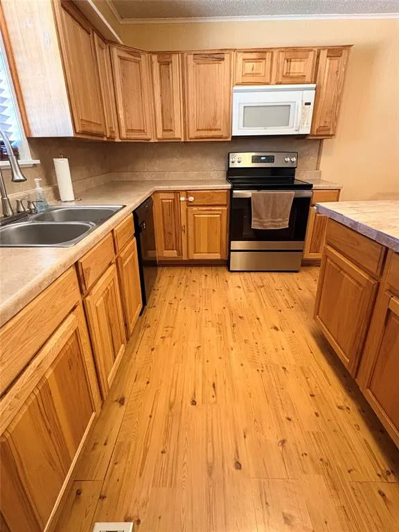 Photo 9 — 108 N Carney Street, Carney, OK 74832