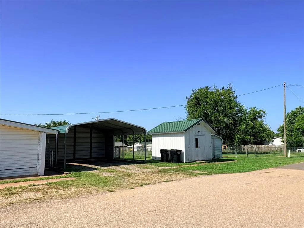 Photo 26 — 108 N Carney Street, Carney, OK 74832