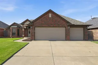 Sold home at 10636 NW 40th Street