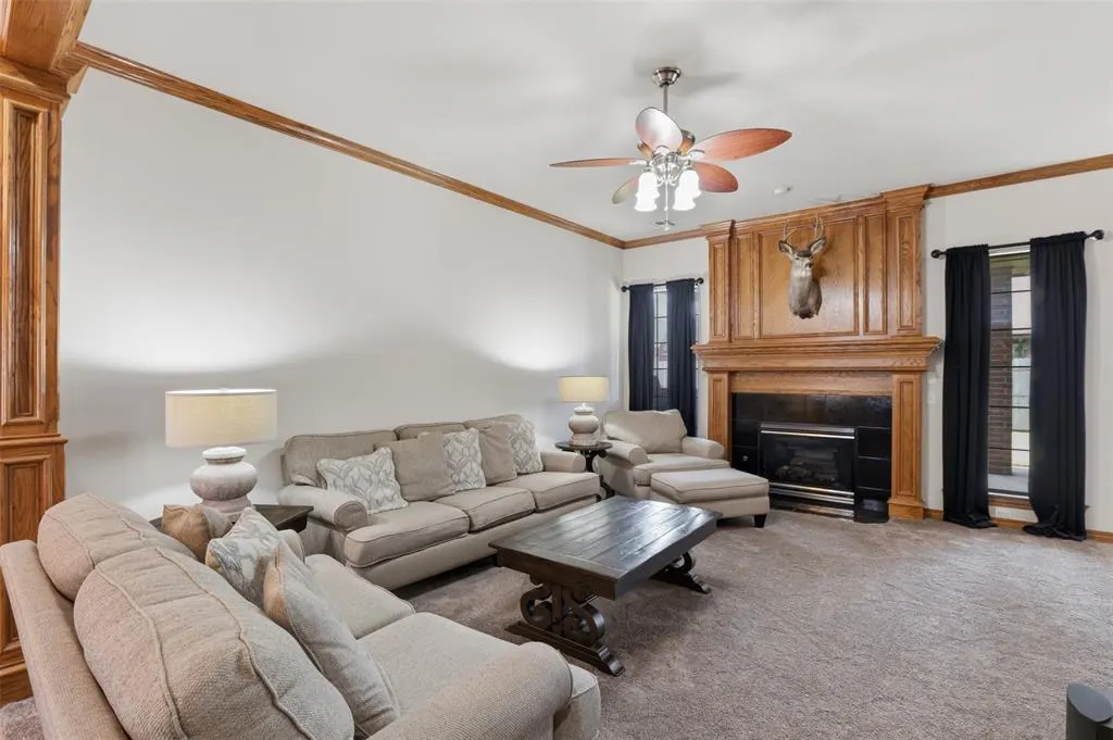 Photo 9 — 10636 NW 40th Street, Yukon, OK 73099