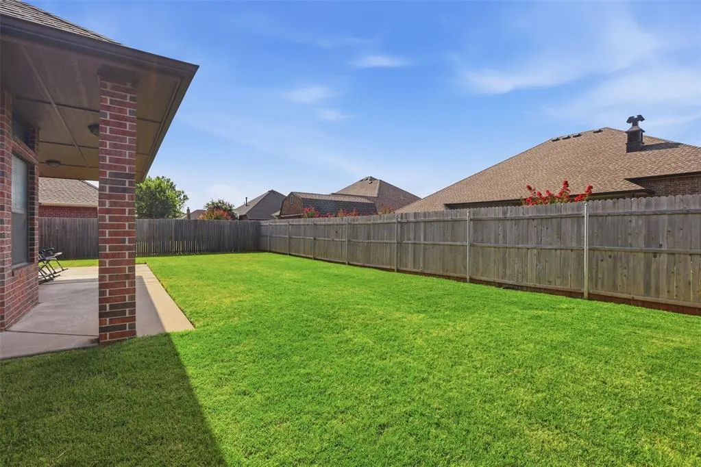 Photo 44 — 10636 NW 40th Street, Yukon, OK 73099