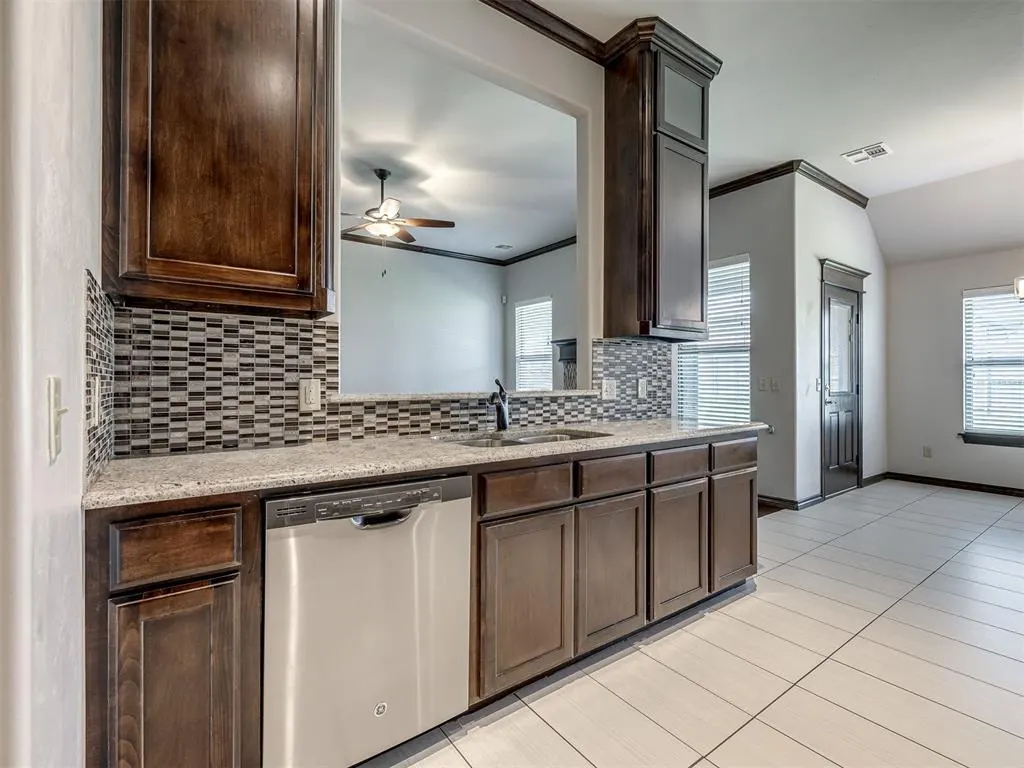 Photo 17 — 2409 Santa Monica Drive, Edmond, OK 73034