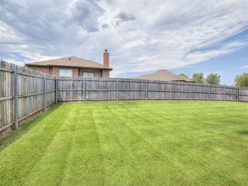 Photo 34 — 2409 Santa Monica Drive, Edmond, OK 73034