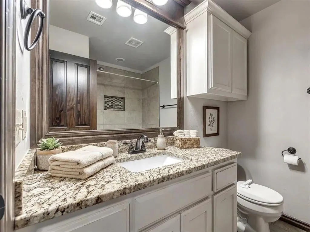 Photo 15 — 2409 Santa Monica Drive, Edmond, OK 73034