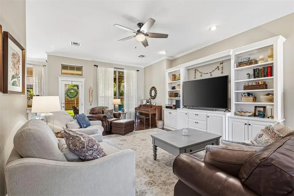 Photo 5 — 805 Fairfax Lane, El Reno, OK 73036