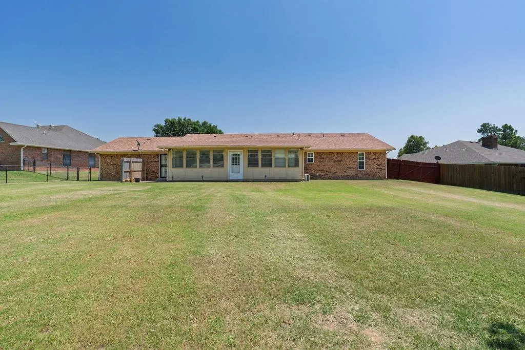 Photo 47 — 1109 W Washington Circle, Tecumseh, OK 74873