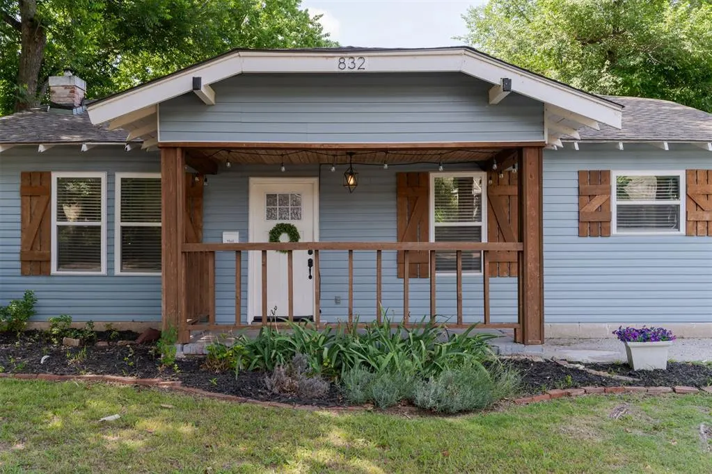 Front exterior — 832 NW 35th Street, Oklahoma City, OK 73118