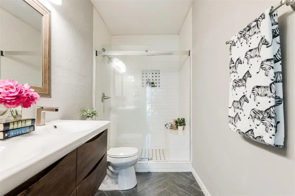 Photo 30 — 832 NW 35th Street, Oklahoma City, OK 73118