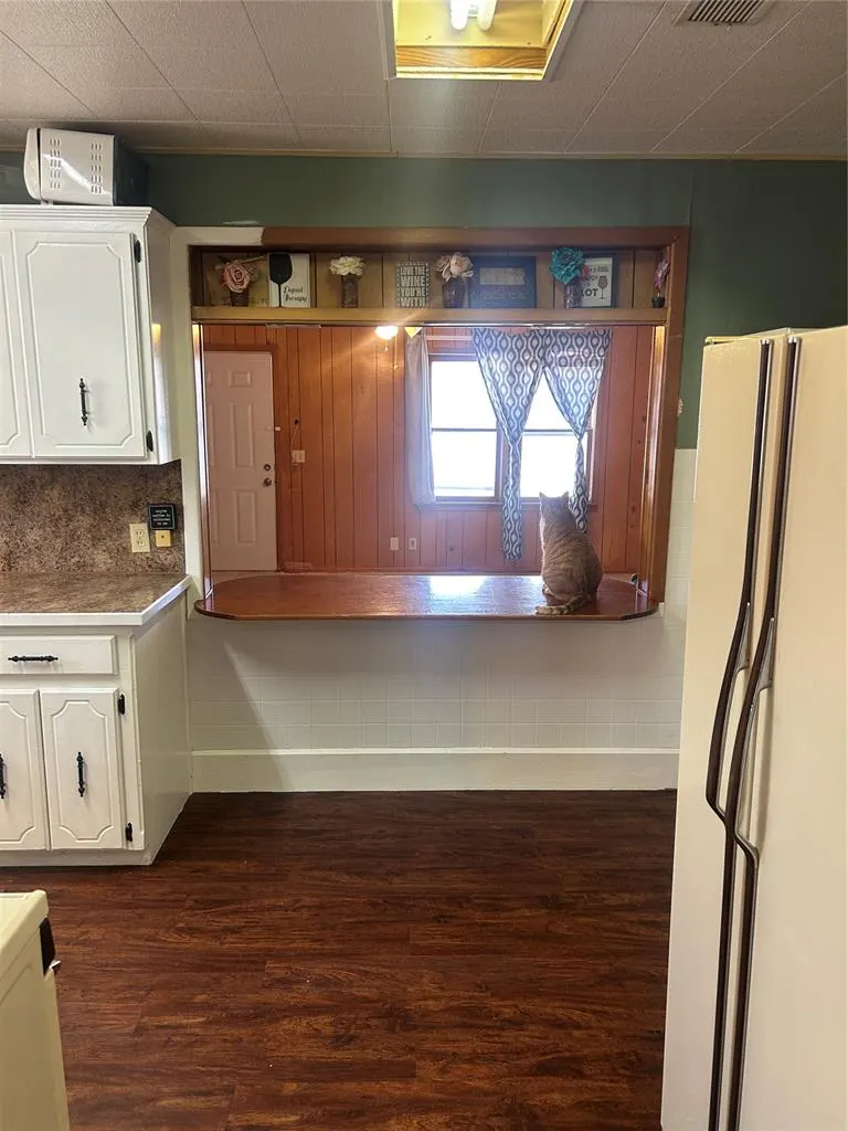 Photo 13 — 518 S Penn Avenue, Mangum, OK 73554
