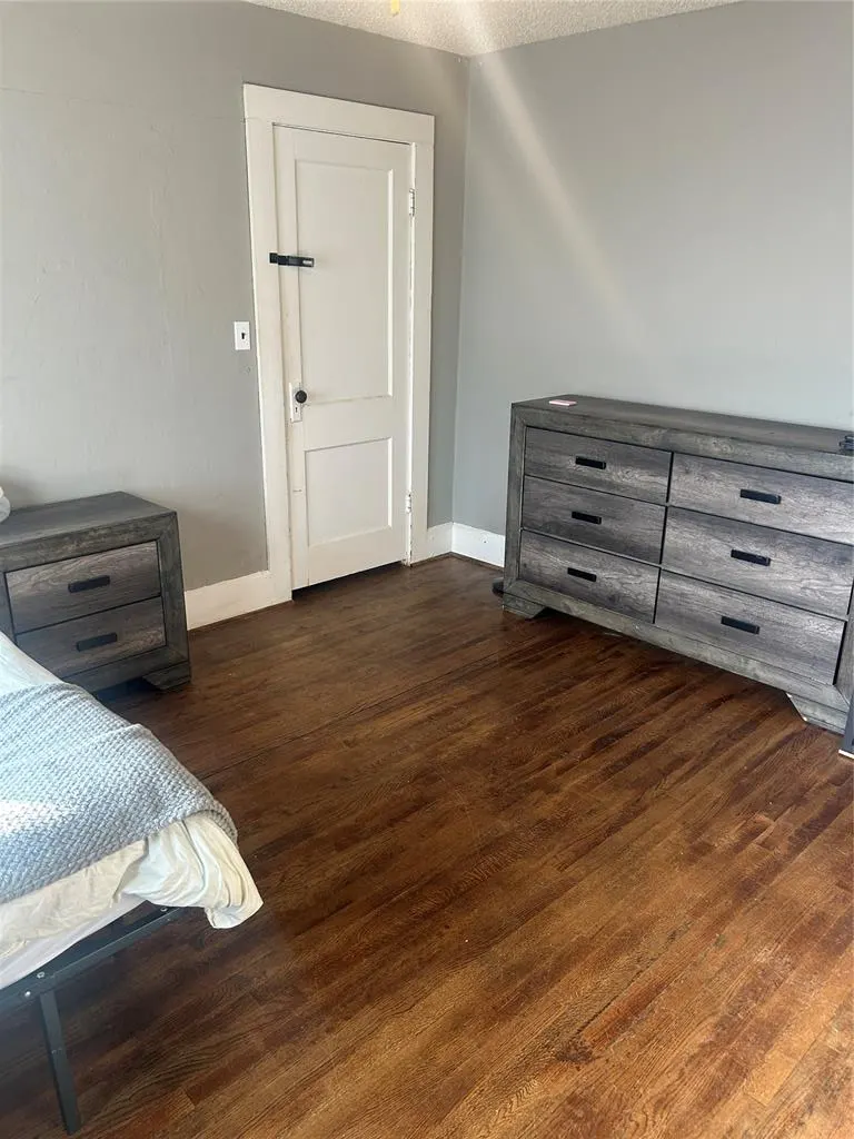 Photo 22 — 518 S Penn Avenue, Mangum, OK 73554