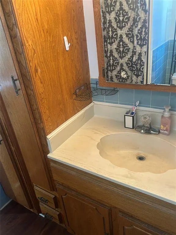 Photo 28 — 518 S Penn Avenue, Mangum, OK 73554