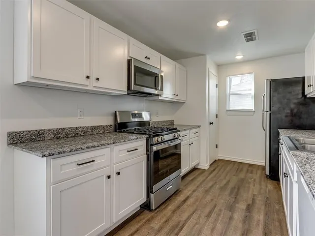 Photo 8 — 2400 NW 21 Street, Oklahoma City, OK 73107