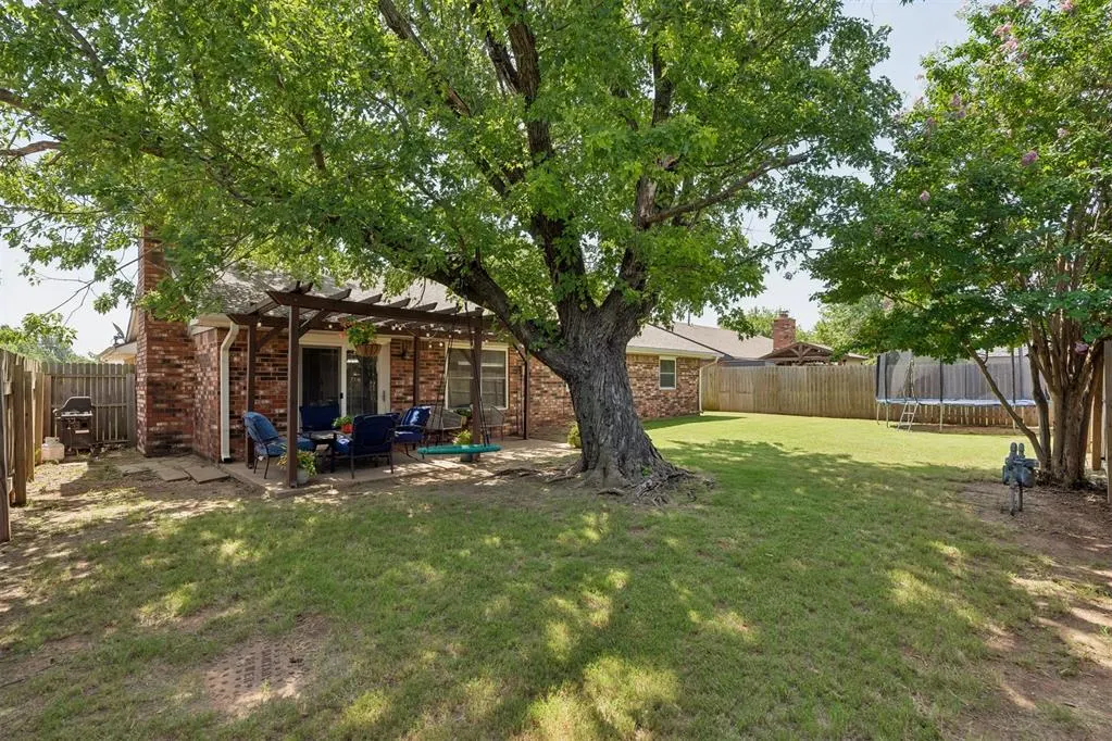 Photo 18 — 9905 N Georgia Avenue, Oklahoma City, OK 73120