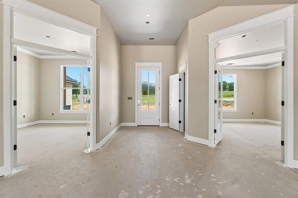 Photo 5 — 11824 Setenta Grove Circle, Oklahoma City, OK 73150
