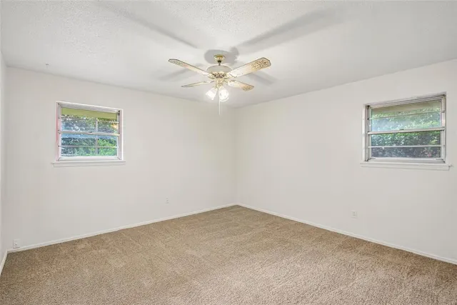Photo 6 — 3504 N Ann Arbor Place, Oklahoma City, OK 73122