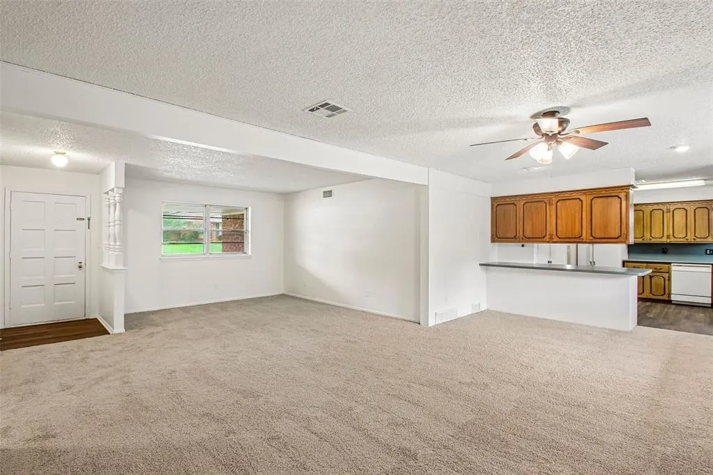 Photo 11 — 3504 N Ann Arbor Place, Oklahoma City, OK 73122