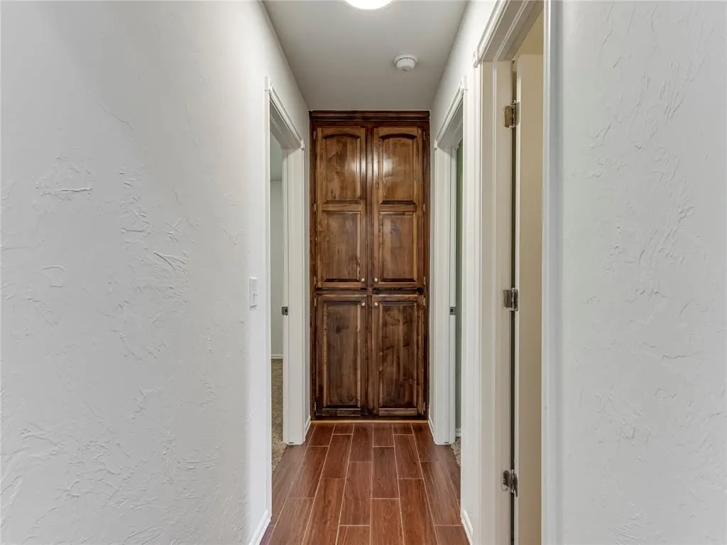 Photo 19 — 1916 N Shawnee Trail, Choctaw, OK 73020