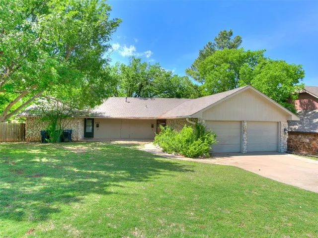Photo 2 — 3409 Cameron Court, Oklahoma City, OK 73112