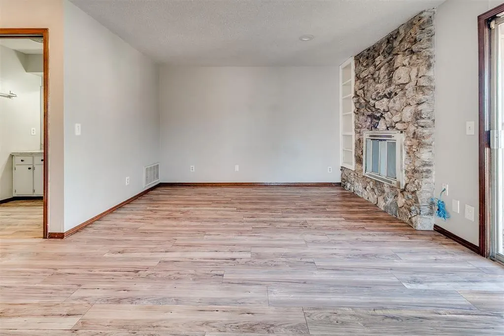 Photo 12 — 3409 Cameron Court, Oklahoma City, OK 73112