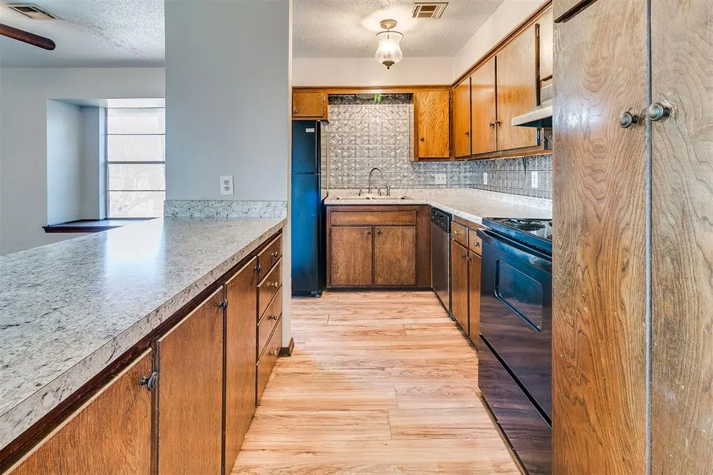 Photo 19 — 3409 Cameron Court, Oklahoma City, OK 73112
