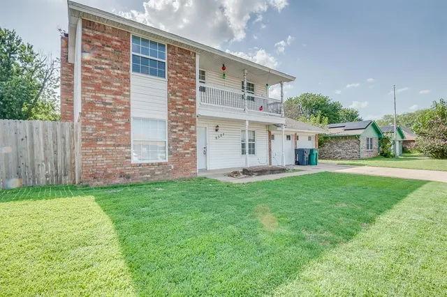 Photo 2 — 9305 S Winston Way, Oklahoma City, OK 73139