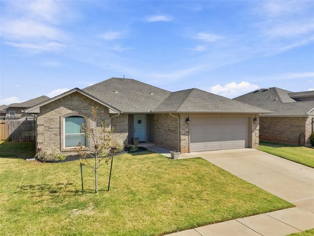 Photo 3 — 9101 SW 48th Terrace, Oklahoma City, OK 73179