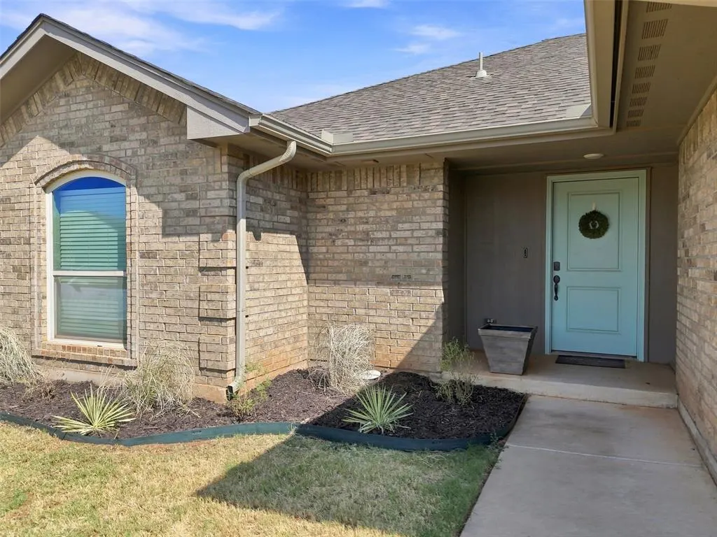 Photo 5 — 9101 SW 48th Terrace, Oklahoma City, OK 73179