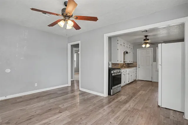 Photo 5 — 1016 E Liveoak Street, Altus, OK 73521