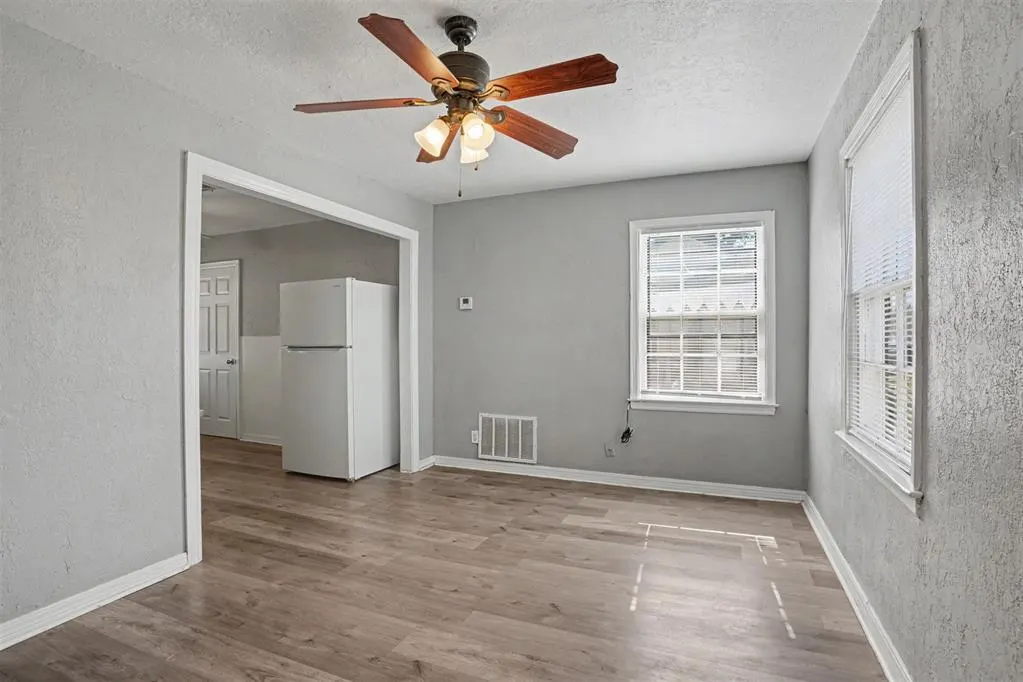 Photo 6 — 1016 E Liveoak Street, Altus, OK 73521