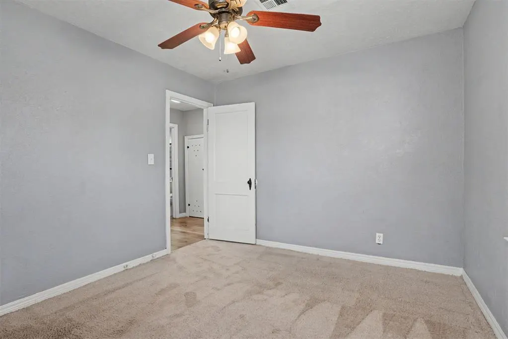 Photo 15 — 1016 E Liveoak Street, Altus, OK 73521