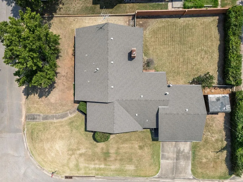 Photo 49 — 1848 N Pennsylvania Avenue, Shawnee, OK 74804