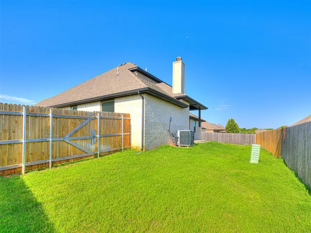 Photo 6 — 4305 NW 156th Place, Edmond, OK 73013