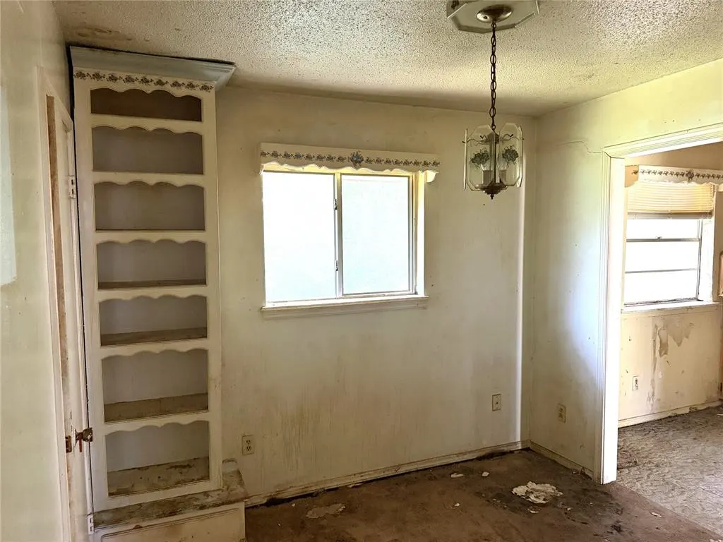 Photo 5 — 1340 SW 77th Place, Oklahoma City, OK 73159