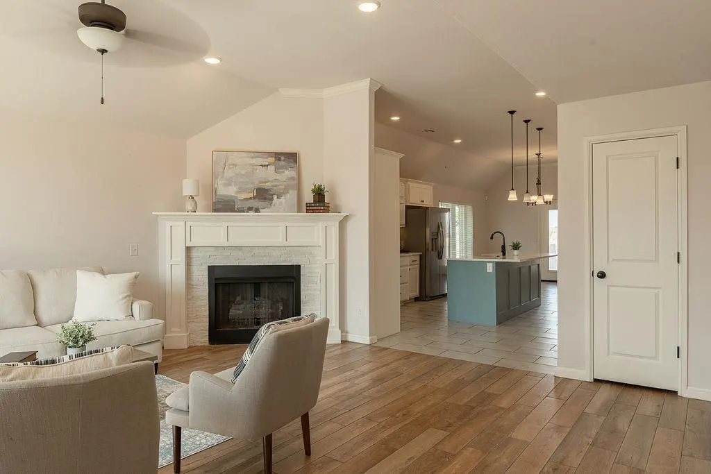 Photo 10 — 18340 Autumn Grove Drive, Edmond, OK 73012