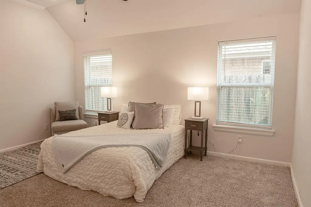 Photo 15 — 18340 Autumn Grove Drive, Edmond, OK 73012
