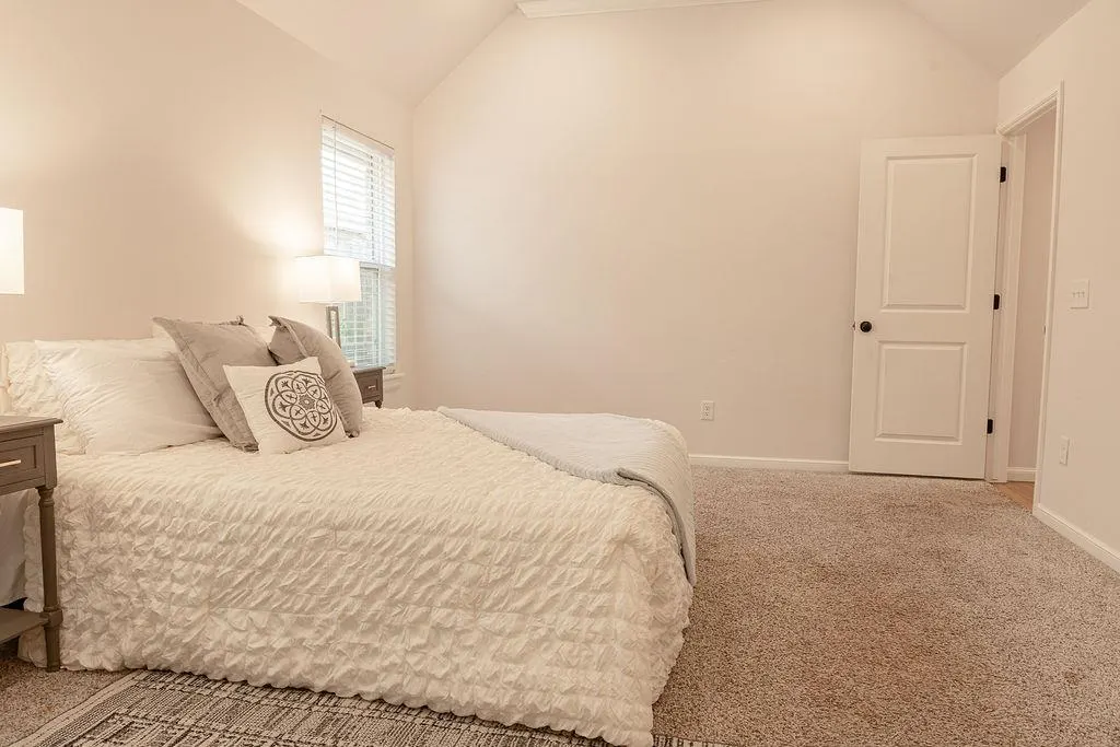 Photo 17 — 18340 Autumn Grove Drive, Edmond, OK 73012