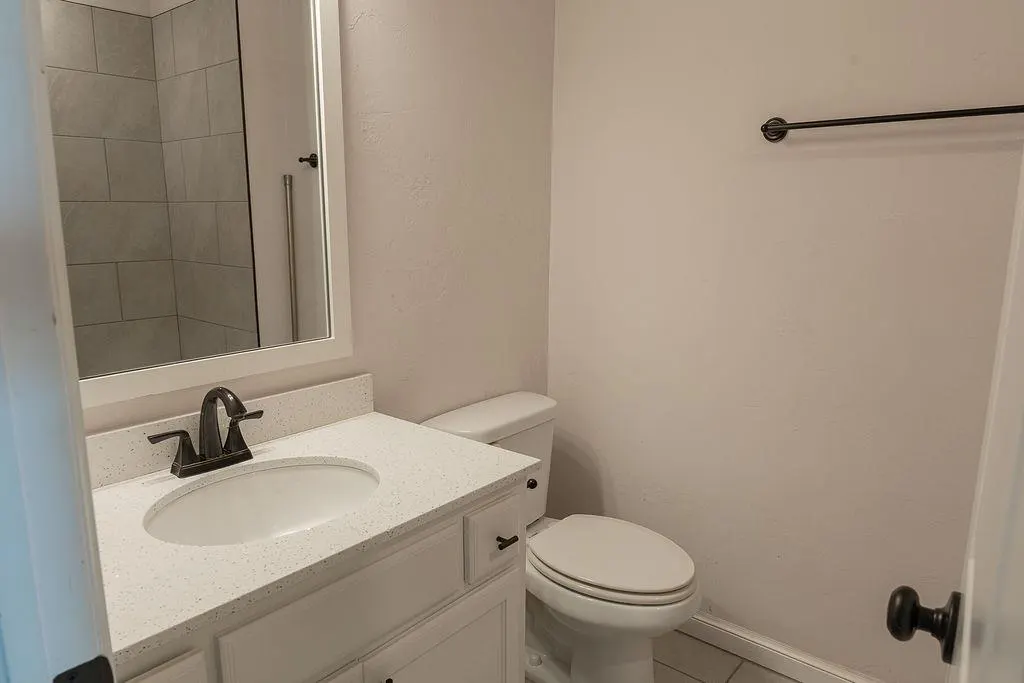 Photo 23 — 18340 Autumn Grove Drive, Edmond, OK 73012