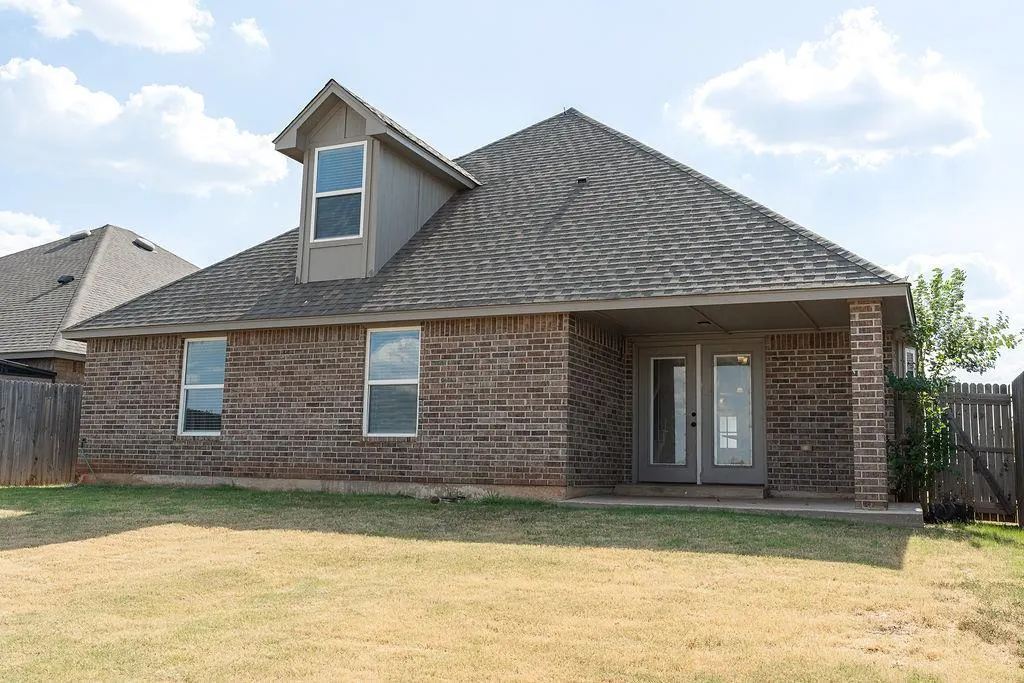 Photo 31 — 18340 Autumn Grove Drive, Edmond, OK 73012