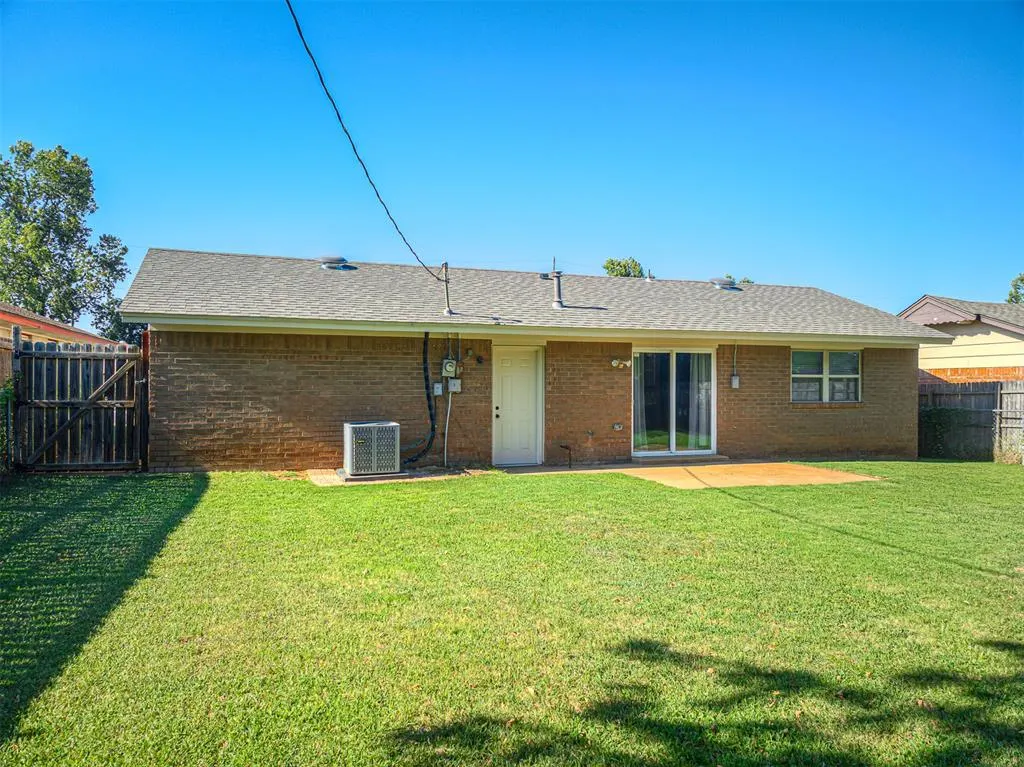 Photo 3 — 4724 Meench Drive, Oklahoma City, OK 73115