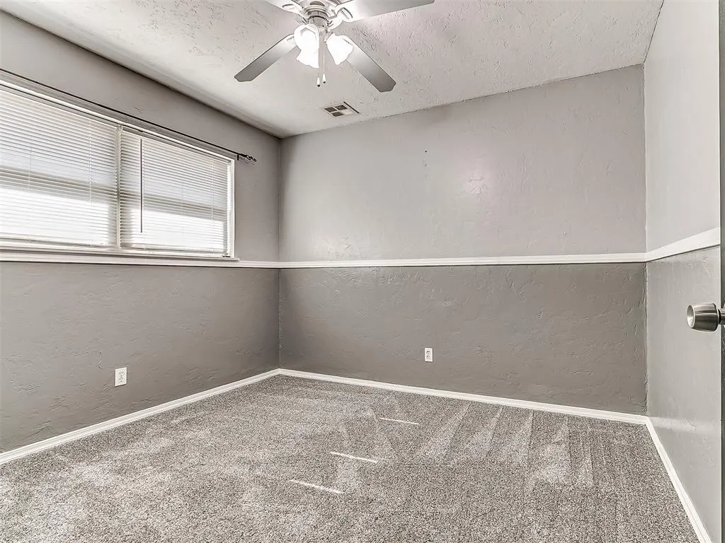 Photo 14 — 4724 Meench Drive, Oklahoma City, OK 73115