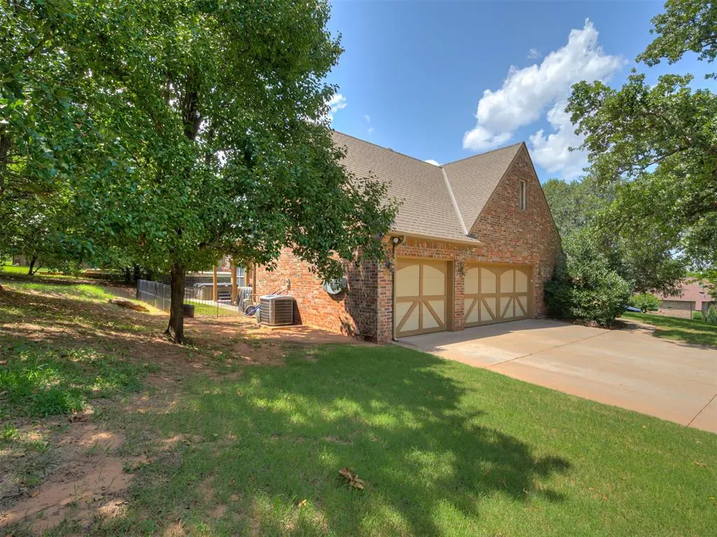 Photo 43 — 1956 Ella Court, Edmond, OK 73034
