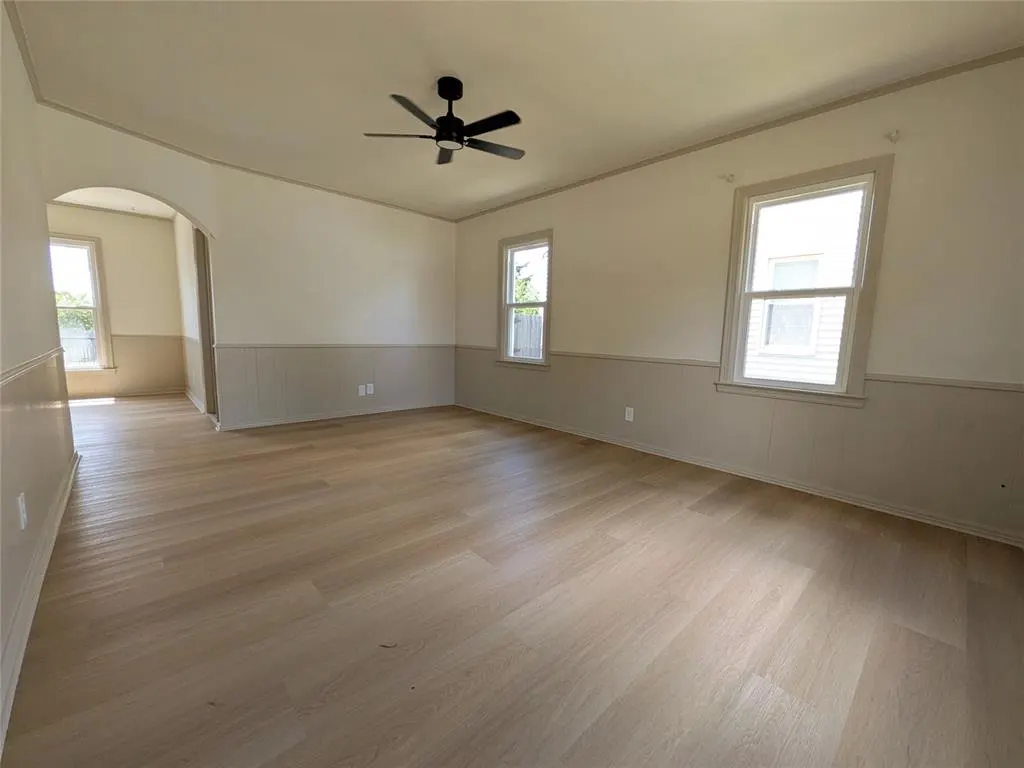 Photo 5 — 422 S 9th Street, Yukon, OK 73099